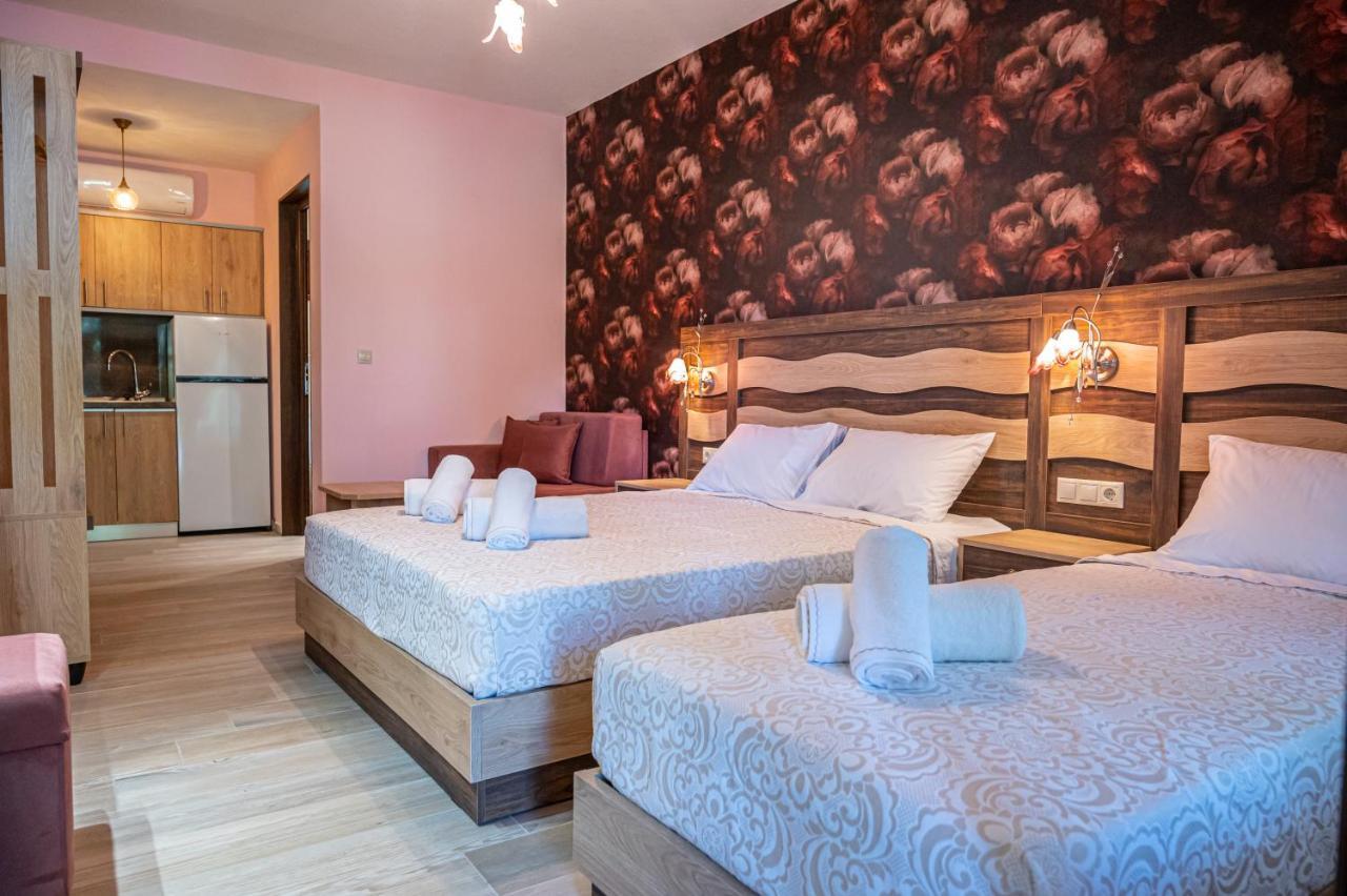 Simi Luxury Suites Plaka Litochorou Exterior photo