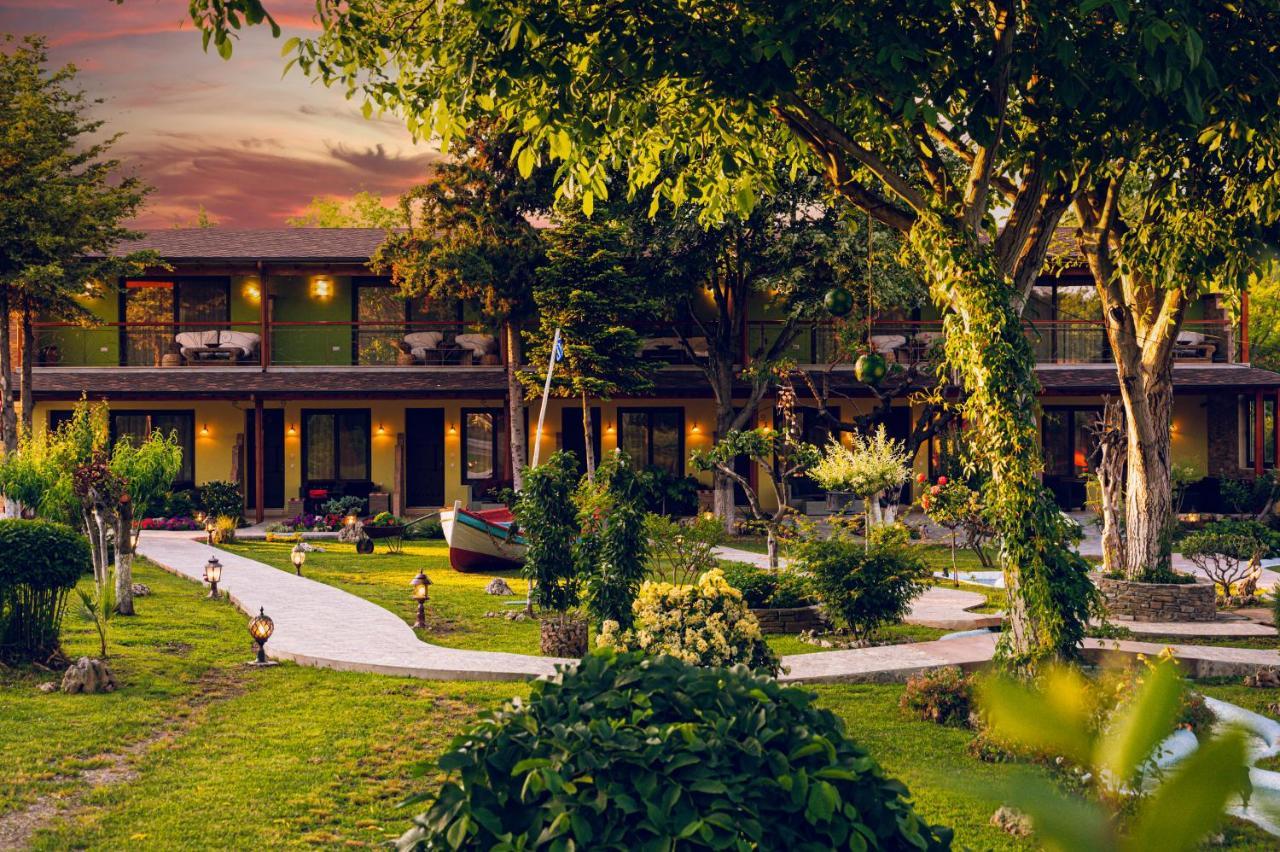 Simi Luxury Suites Plaka Litochorou Exterior photo