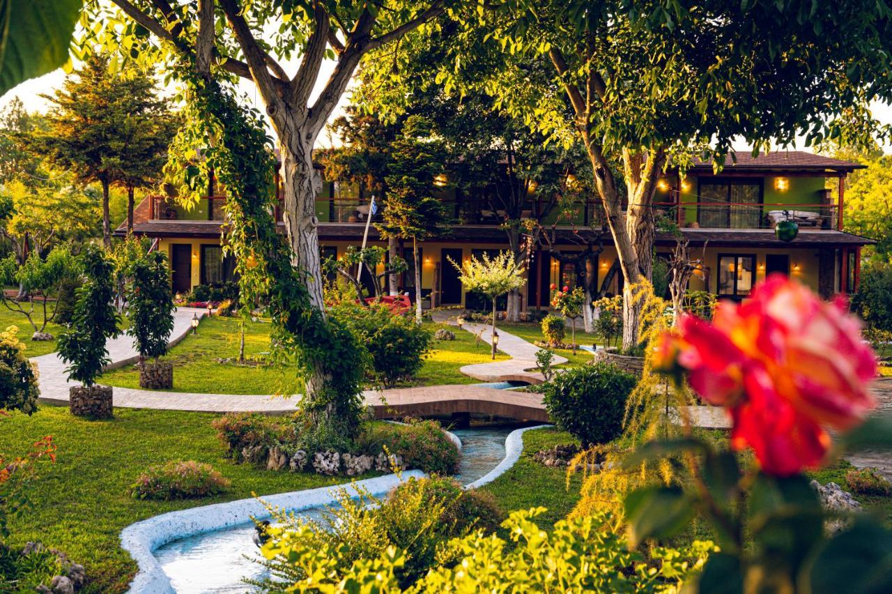 Simi Luxury Suites Plaka Litochorou Exterior photo