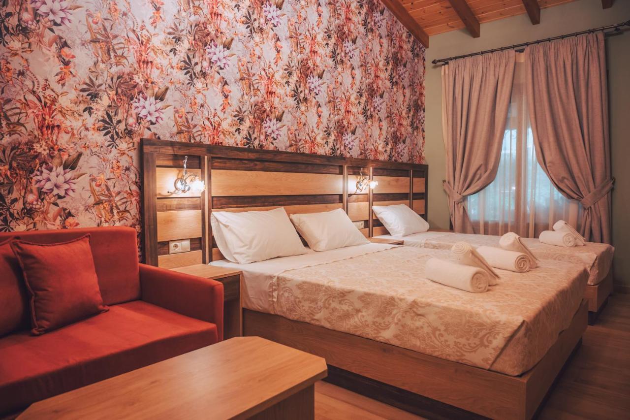 Simi Luxury Suites Plaka Litochorou Room photo