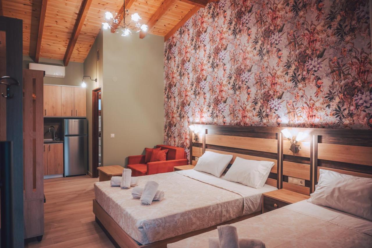 Simi Luxury Suites Plaka Litochorou Exterior photo
